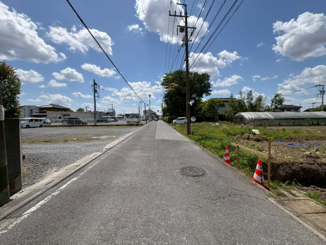 ■2区画　お好きなハウスメーカーで建築可能です！　■土地面積約123坪！　■千間台小学校徒歩19分(1500ｍ)・千間台中学校徒歩15分(1200ｍ)