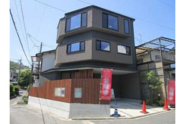 広島市安佐南区大町東３丁目　中古一戸建ての外観