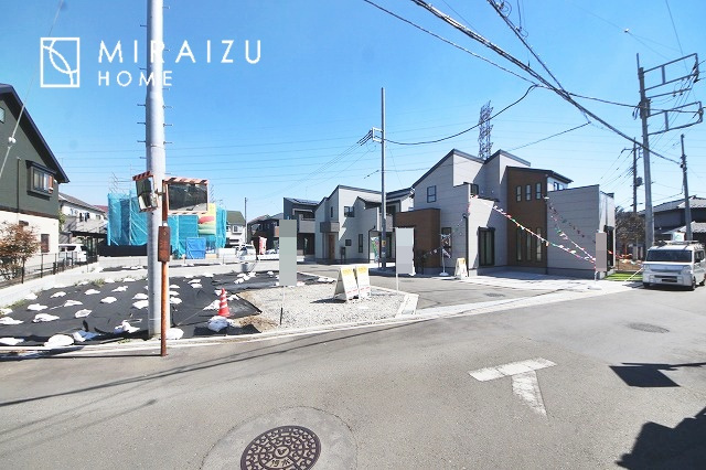 お車の運転に自信のない方でも安心かなと思います。とても解放感があり、日当たりも気持ちよさそうです。　　