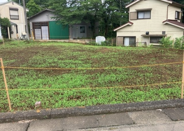 物件の詳細については、現地を見てわかること以外に、役所や法務局などで調べないとわからないことがあります。そのため、現地に行く場合は、もしこの物件を買ったらどのような生活ができるかをイメージしましょう。