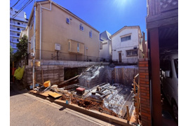 中野区中央2丁目 新築戸建ての外観