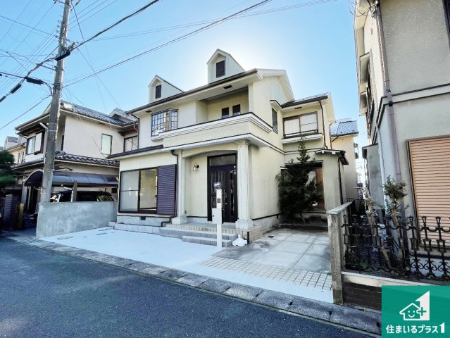 周辺は落ち着いた街並みの住宅地！子育てがしやすい住環境です！気になることがありましたら、お気軽にお問い合わせください！