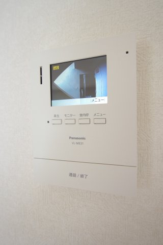 カラーTVモニター付きインターフォン（新規交換済）