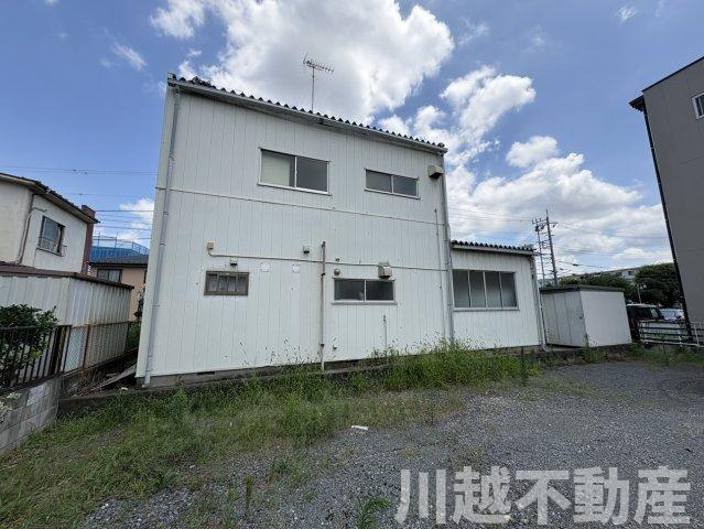 西側より