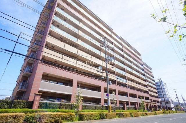 オートロック・宅配ボックス完備マンション☆令和6年に大規模修繕工事実施済みです☆