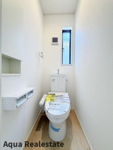 清潔感のあるトイレです