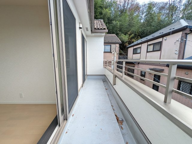 ～2部屋から出入り可能なバルコニー～