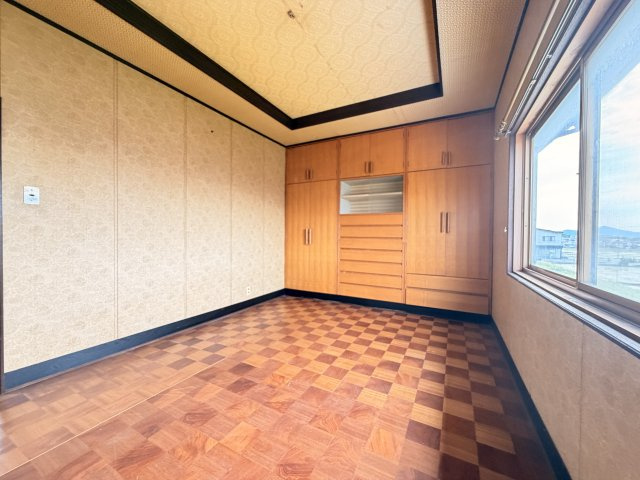 広々とした洋室6帖　収納付です