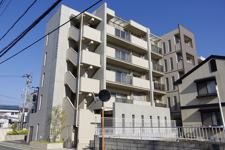 外観：334000240676