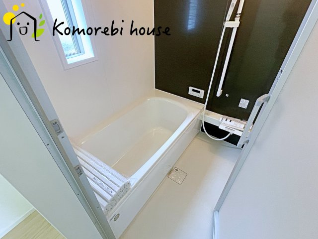 日々の疲れを癒すお風呂付です