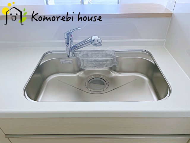 コンパクトなキッチンで掃除もラクラク