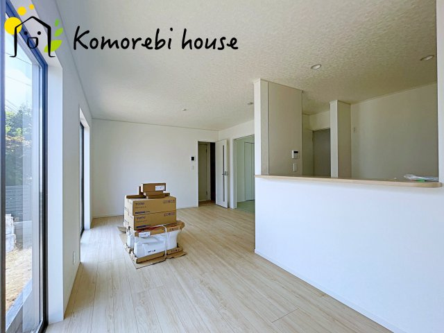 ゆったり過ごせる居間です