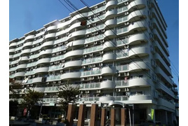 ハイネスアミティ鶴間2番館の外観