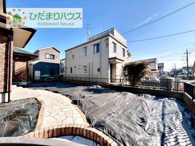 お庭付物件になります！お庭遊びや、プールなどお子様も大喜び(^^)