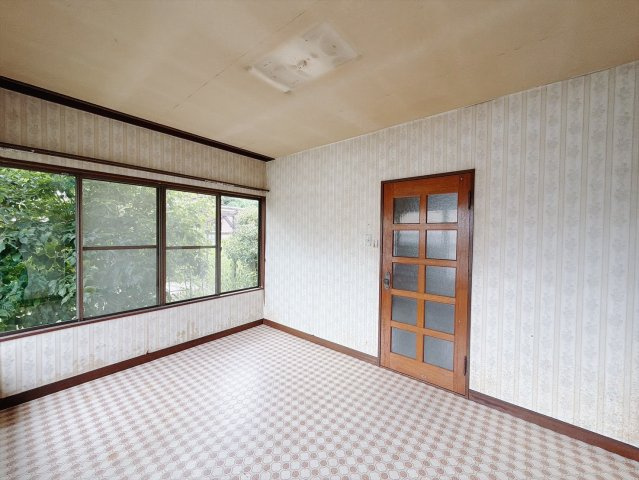 ■洋室｜シンプルで使い勝手が良く、長く快適にお使いいただける空間です♪家具の配置がしやすく、お好みのレイアウトをお楽しみいただけます♪