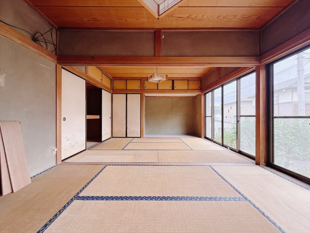 ■和室｜「続き間の和室」は、戸を開ければ大空間、閉じれば個室として活用できるのでお子様の遊び場や客間としても便利です♪