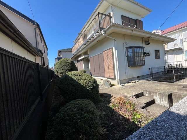 最寄り駅が近いなどの交通アクセスが良い土地だと暮らしやすいですよね。通勤・通学の観点から土地を選ぶことも大切です！自身や家族のライフワークからあったの物件を探しましょう！当社営業がお力になります！