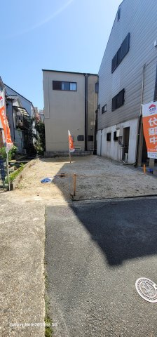 外観：327002230760