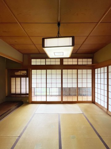 1階東側6帖和室