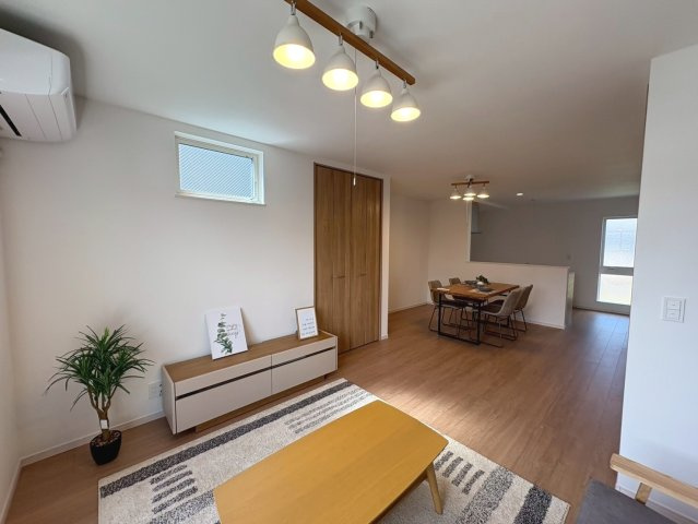 外観：326000242259