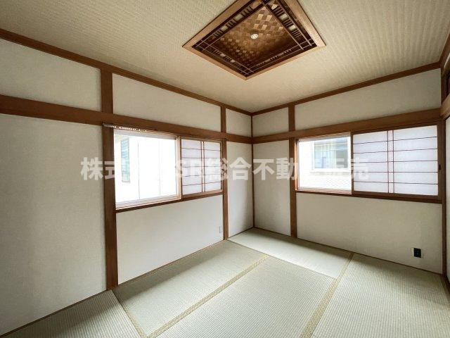 3F　6.0帖。落ち着いた雰囲気で寝室にいかがでしょうか？