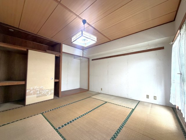 収納スペースもございます。