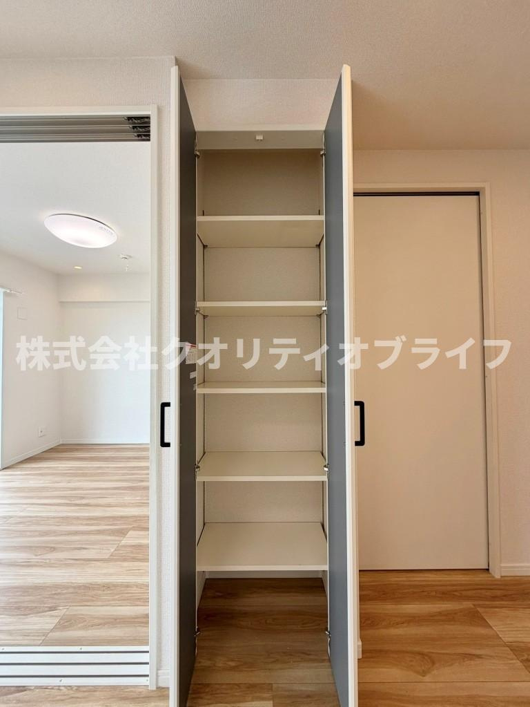 リビング収納