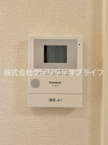 TVモニター付きインターホンで来訪者の顔を確認できます