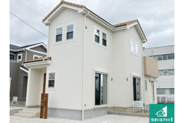 津市藤方　未入居の外観