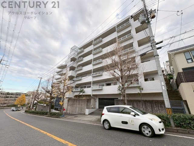 鉄筋コンクリート造6階建て