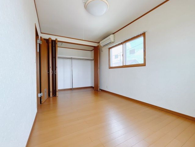 ■洋室｜子供部屋のメリットは「自立心を養うことができる」「自分で整理整頓できるようになる」そして、お子様が成長した際には「プライバシーを確保できる」といい事だらけ♪