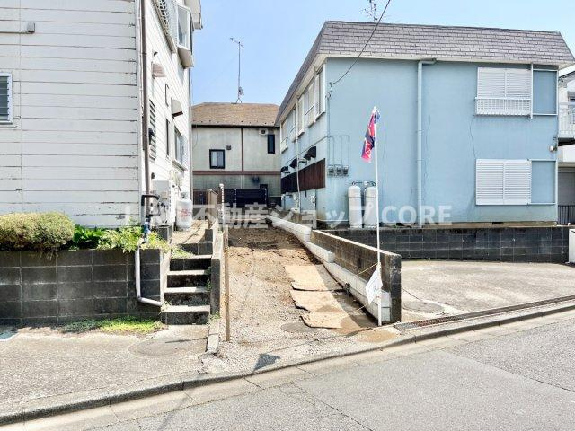ご見学の際にはご自宅はもちろん、駅やご指定頂いた場所まで無料でお迎えに伺います！　