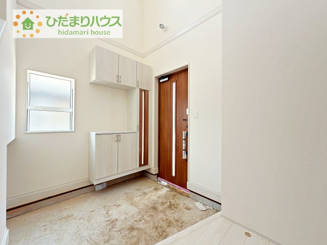 玄関が広いので親子で並んで仲良く靴が履けますね(^^)/