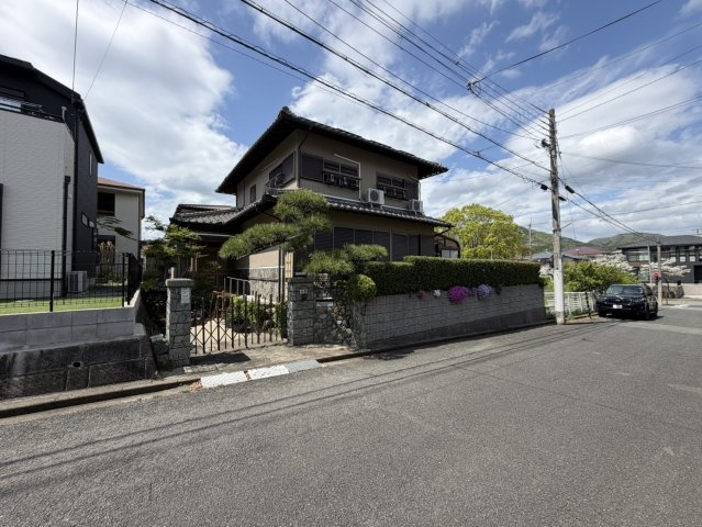 建築条件なし売り土地なのでお好みのハウスメーカーで建築可能です！　解体更地渡し