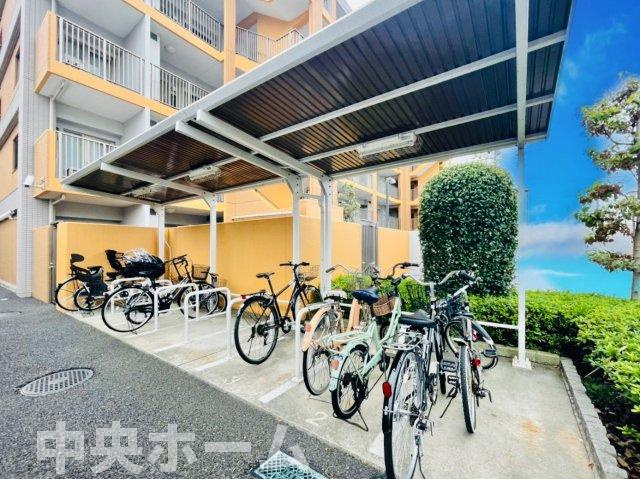 【自転車置き場】最新の空き状況や費用などの詳細は担当スタッフまでお問い合わせください。