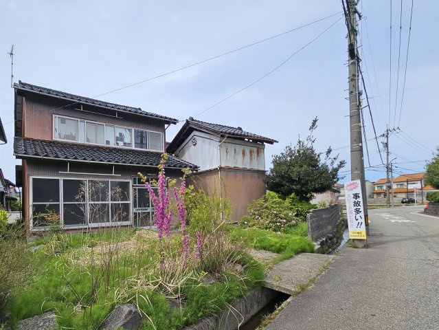 detached 富山県高岡市下牧野33-1