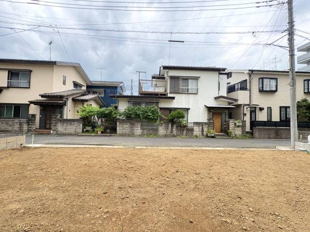 ■東武スカイツリーライン「武里」駅徒歩11分　■土地面積約30坪　■近隣に商業施設充実！　■備後小学校徒歩4分(300ｍ)・武里中学校徒歩11分(850ｍ)