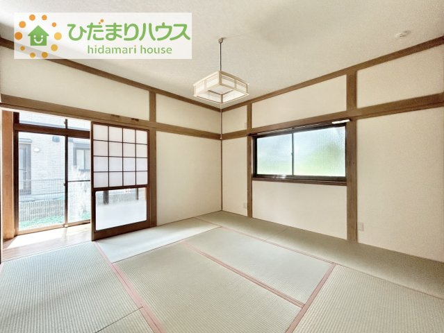 和の風情を演出する内障子付！