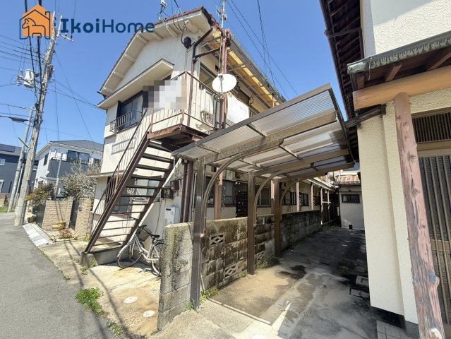 ●年中無休：当日予約可●前面道路との高低さがなく、入出庫もしやすいです。