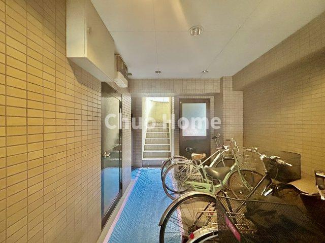 【自転車置き場】最新の空き状況や費用などの詳細は担当スタッフまでお問い合わせください。