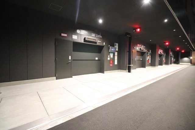 【敷地内駐車場】全部で4機もあるタワーパーキング！きちんと整備されたきれいな駐車場です！