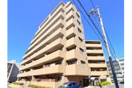 ライフピア蕨南町壱番館の外観