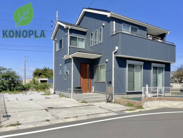 ■外観｜雨だれ、排気汚れなどが目立ちにくく、長く綺麗な外観を保ちやすいです♪