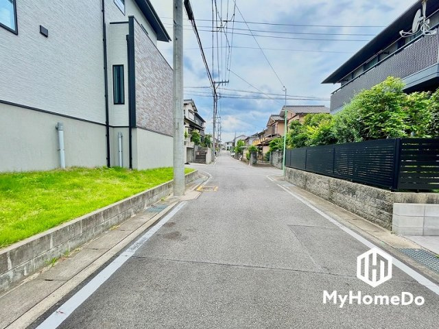 穏やかな街並みが広がる、落ち着いた住環境です