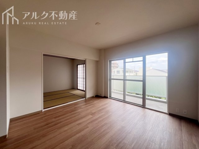 リビングダイニング