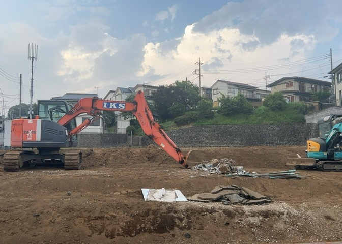 最寄り駅が近いなどの交通アクセスが良い土地だと暮らしやすいですよね。通勤・通学の観点から土地を選ぶことも大切です！自身や家族のライフワークからあったの物件を探しましょう！当社営業がお力になります！