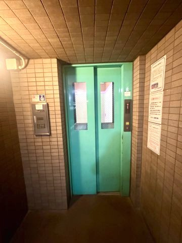 【エレベーター】