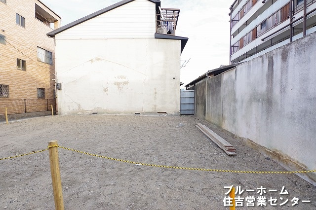 外観：327002163301