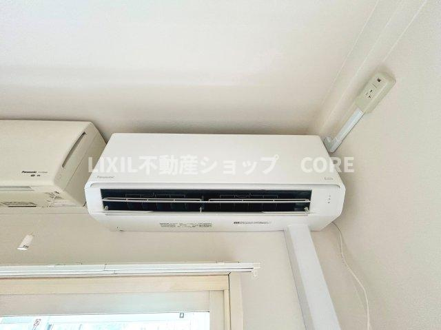 エアコン付きで1年中快適にお過ごし頂けます。お引越しの初期費用を抑えることができる嬉しい設備です。