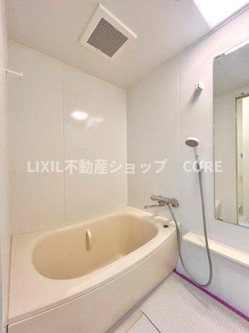 1日の疲れを取り心身を癒すことができる住まいの中のリラクゼーション空間。